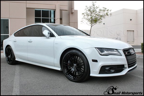 Audi S7 with Gloss Black wheels