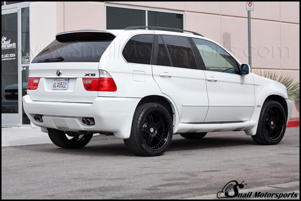 BMW X5 with HRE Gloss Black and Flat Black three piece wheels