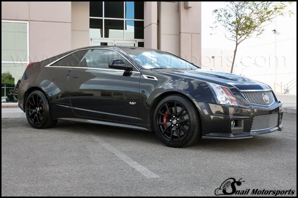 Cadillac CTS-V couple with Satin Black wheels