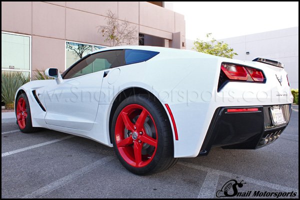Chevrolet Corvette with Gloss Red wheels