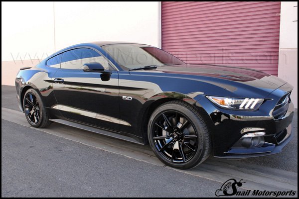 Ford Mustang with Gloss Black wheels