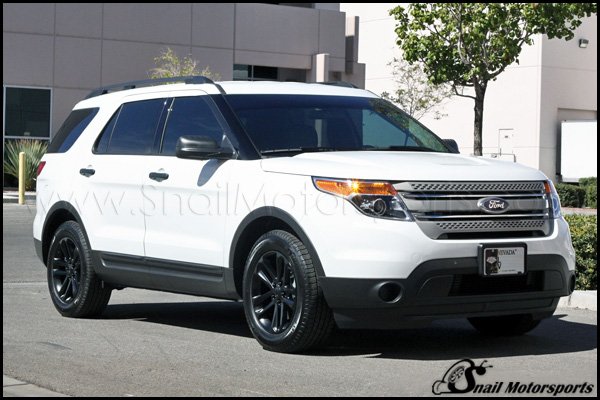 Ford Explorer with Satin Black wheels