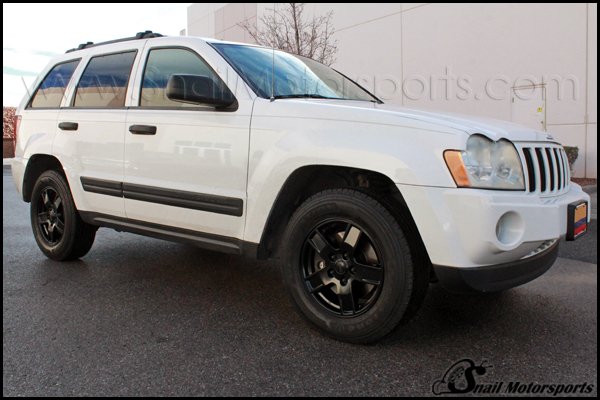 Jeep Grand Cherokee with Satin Black wheels