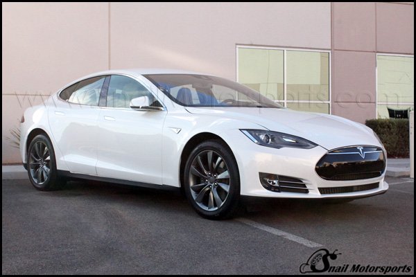 Tesla Model S on Speedway Grey wheels