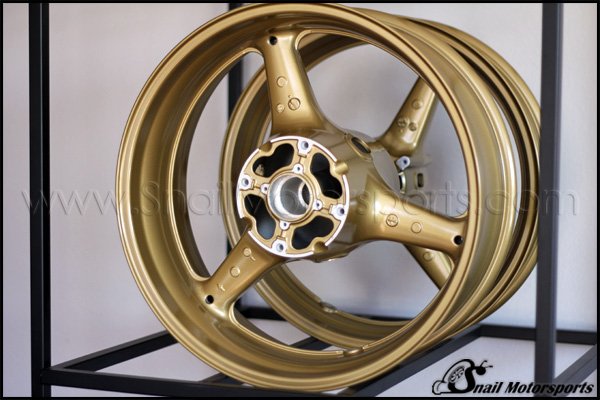 Honda CBR 600 wheels in Prismatic Gold