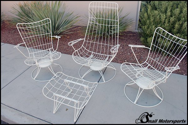 Patio wire furniture in Cream White