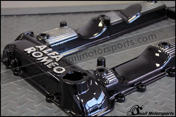 Alfa Romeo valve cover in Gloss Black
