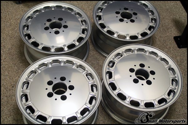 Mercedes Benz wheels in Super Chrome