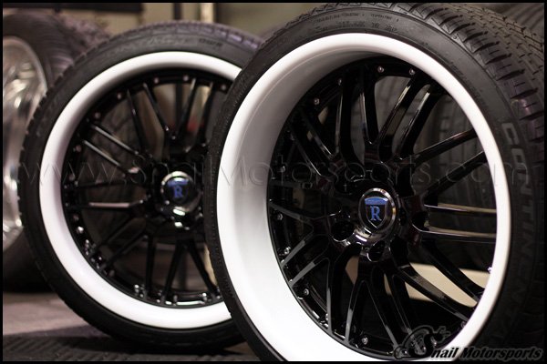 BMW 3 Series wheels in Black & White