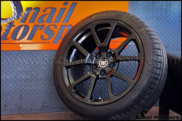 Cadillac CTS-V wheel in Black Metallic