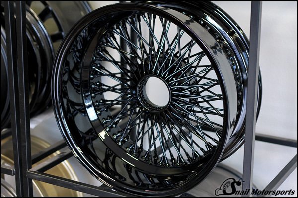 Dayton wire wheel in Gloss Black