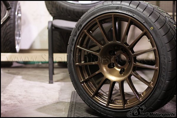 Enkei wheel in Bronze Chrome