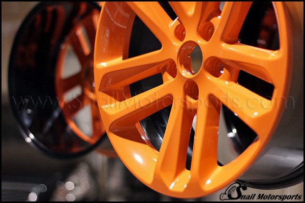 Ford Explorer wheels in two-tone