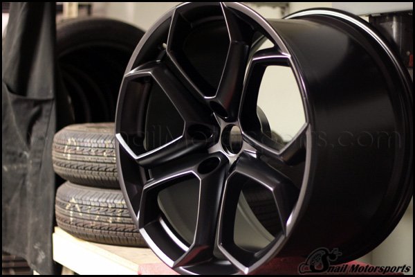 Lamborghini wheels in Satin Black