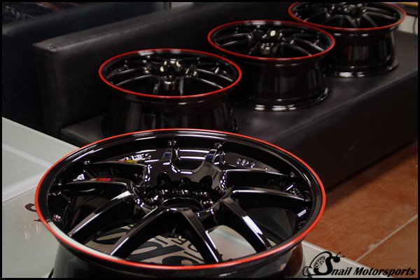 Motegi Roja wheels Gloss Black & Red