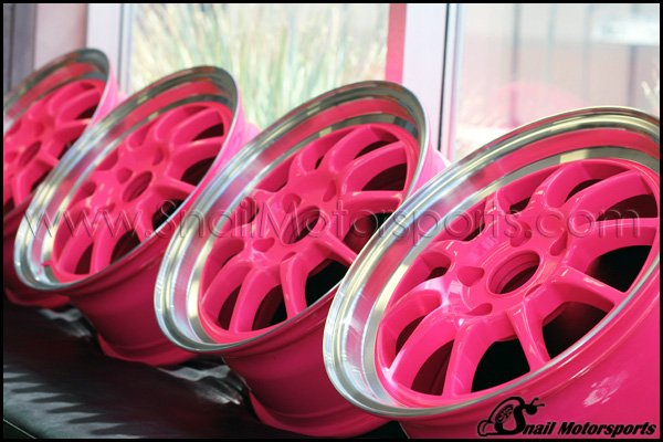 Aftermarket wheels in Neon Pink  CNC