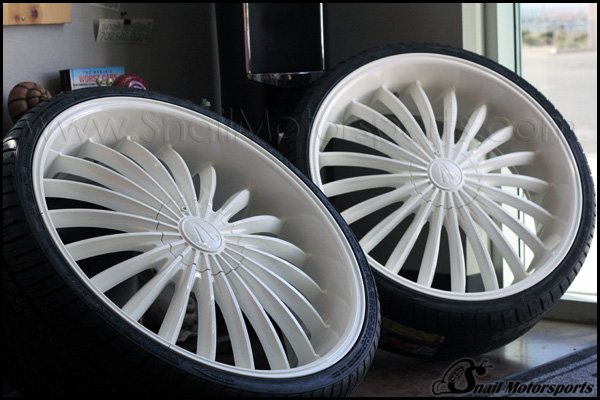 Velocity BMW wheels in RAL 9010 White